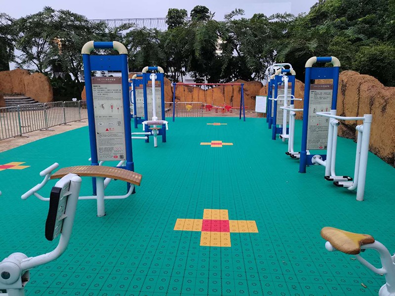 深圳某儿童乐园悬浮地板